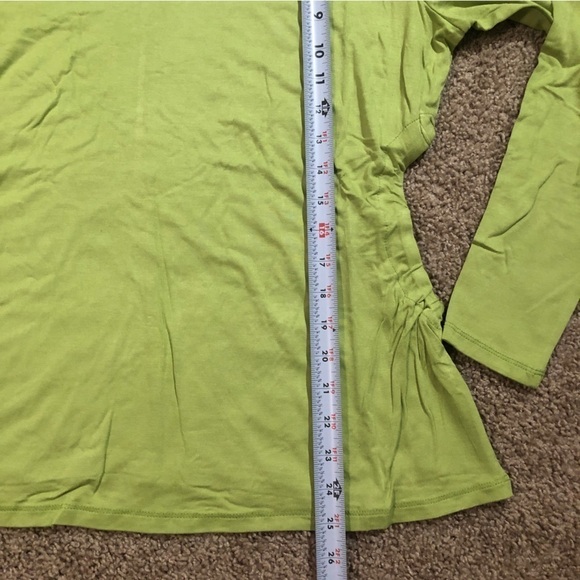 Eloquii Long Sleeve Top with Ruched Side Cutouts Herbal Garden Green 14/16 - Picture 8 of 9